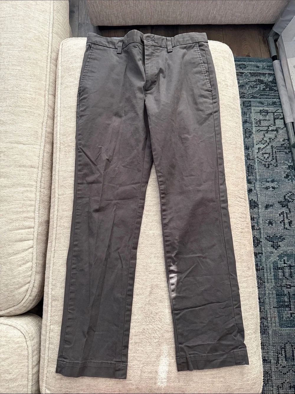 Banana Republic Men's Black Chinos - Straight Cut
